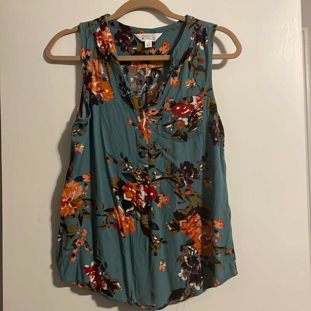 Tank floral shirt